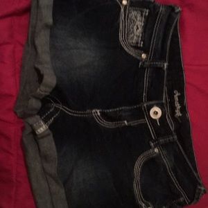 Amethyst jean shorts